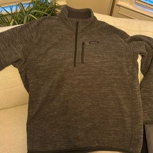 XXL Patagonia quarter zip, dark gray